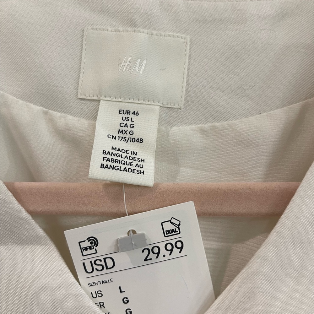 H&M white vest - Picture 2 of 6